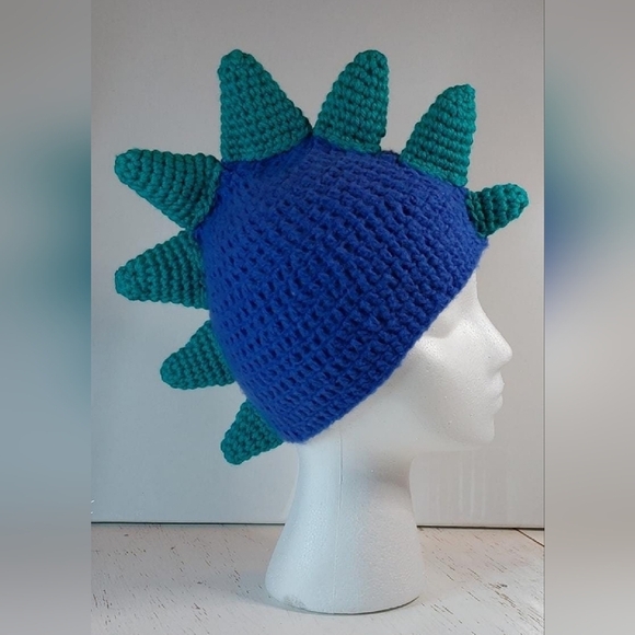 Dragon Child Handmade Beanie Stocking Hat Crochet Animal Winter Warm Cozy - Picture 1 of 6
